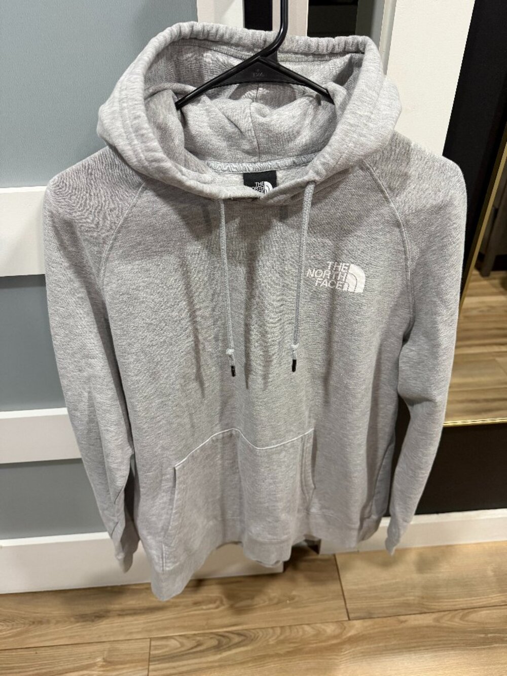 North Face Hoodie sz XL